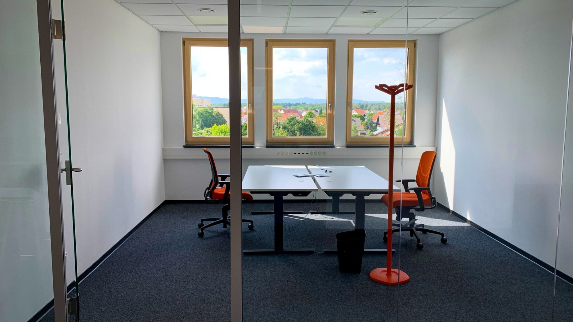BRANDMAUER_Office_Arbeitsplatz